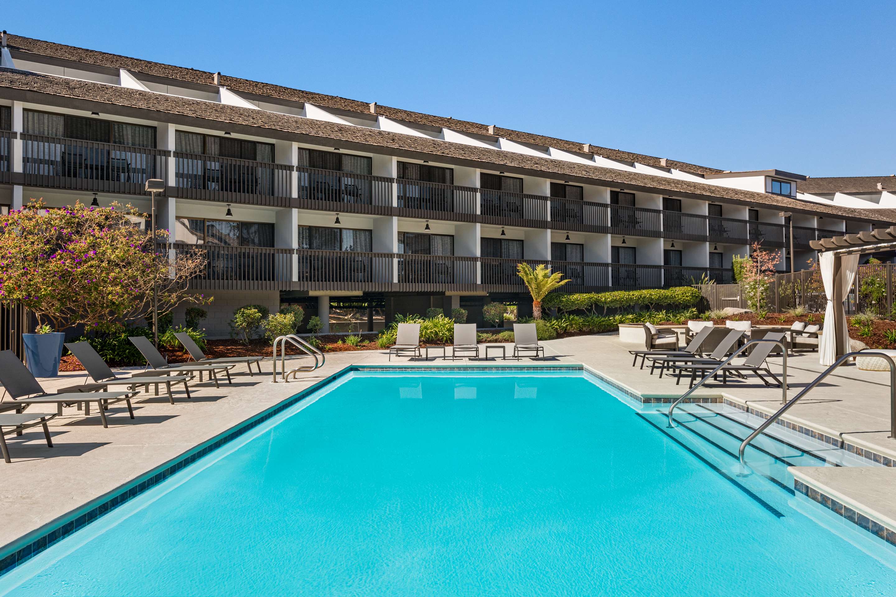 Pool | Hilton Garden Inn Monterey