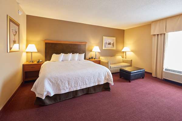  - Hampton Inn Massillon