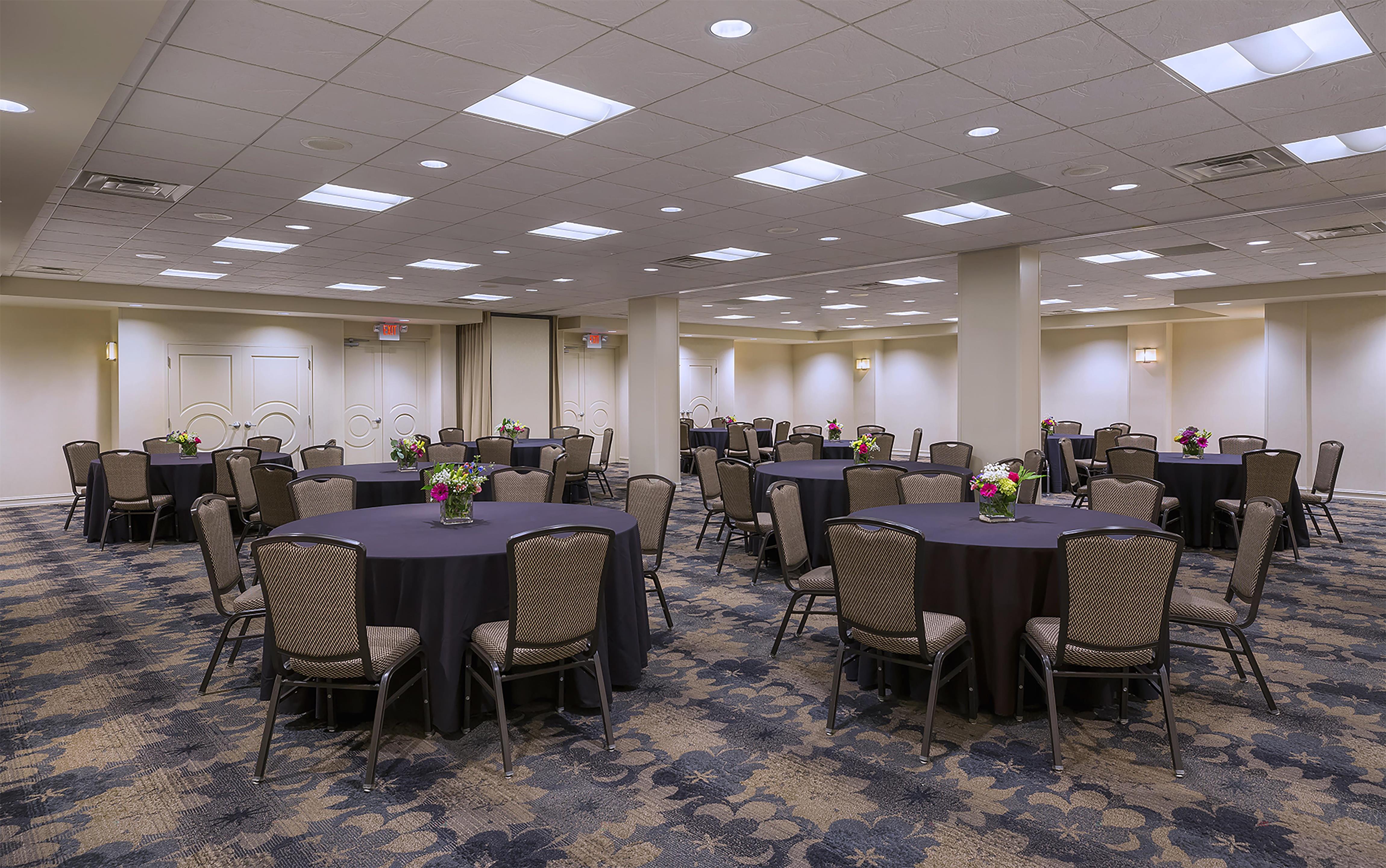 Meeting Room | DoubleTree by Hilton Madison Downtown