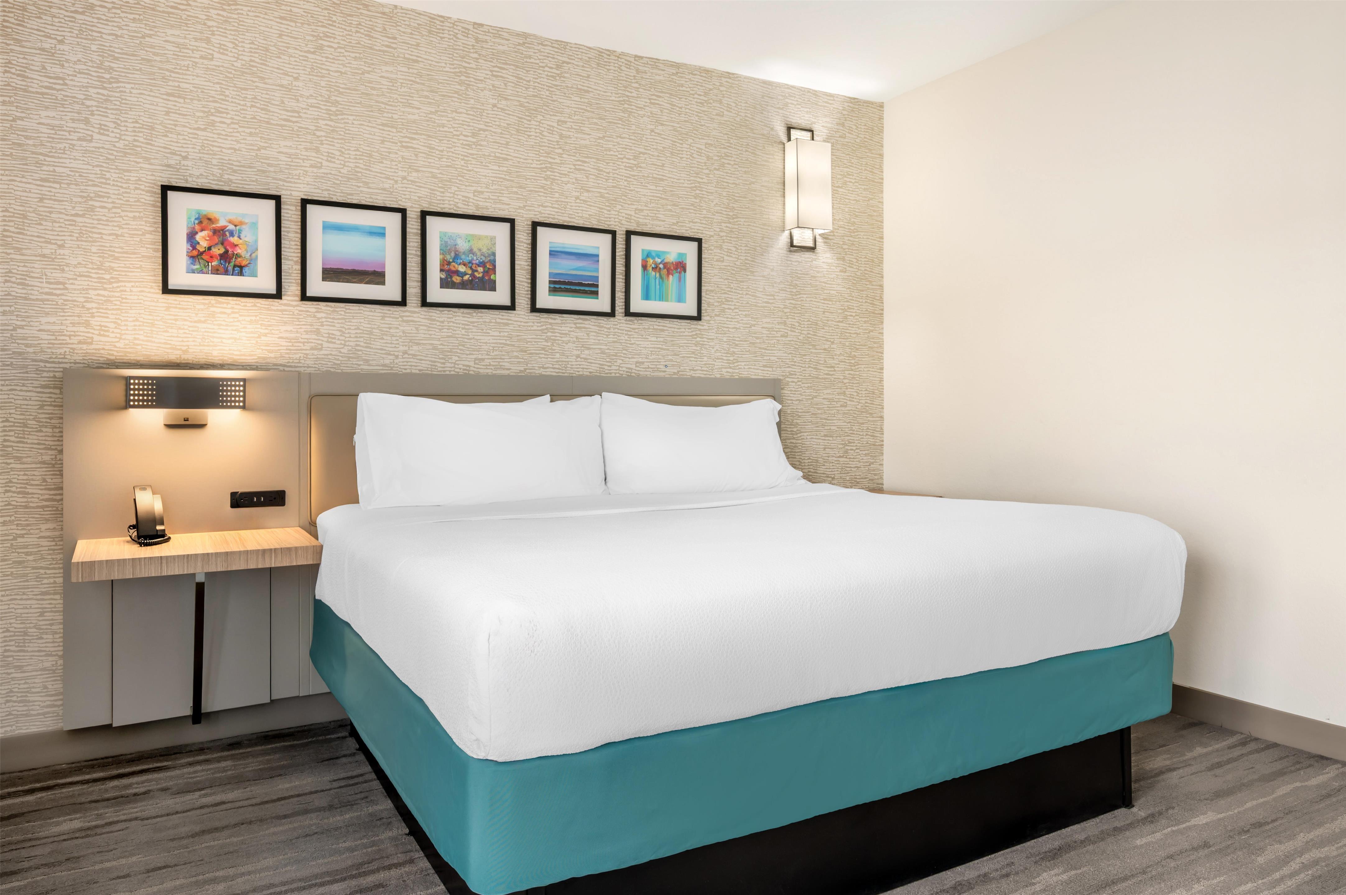 Guest room