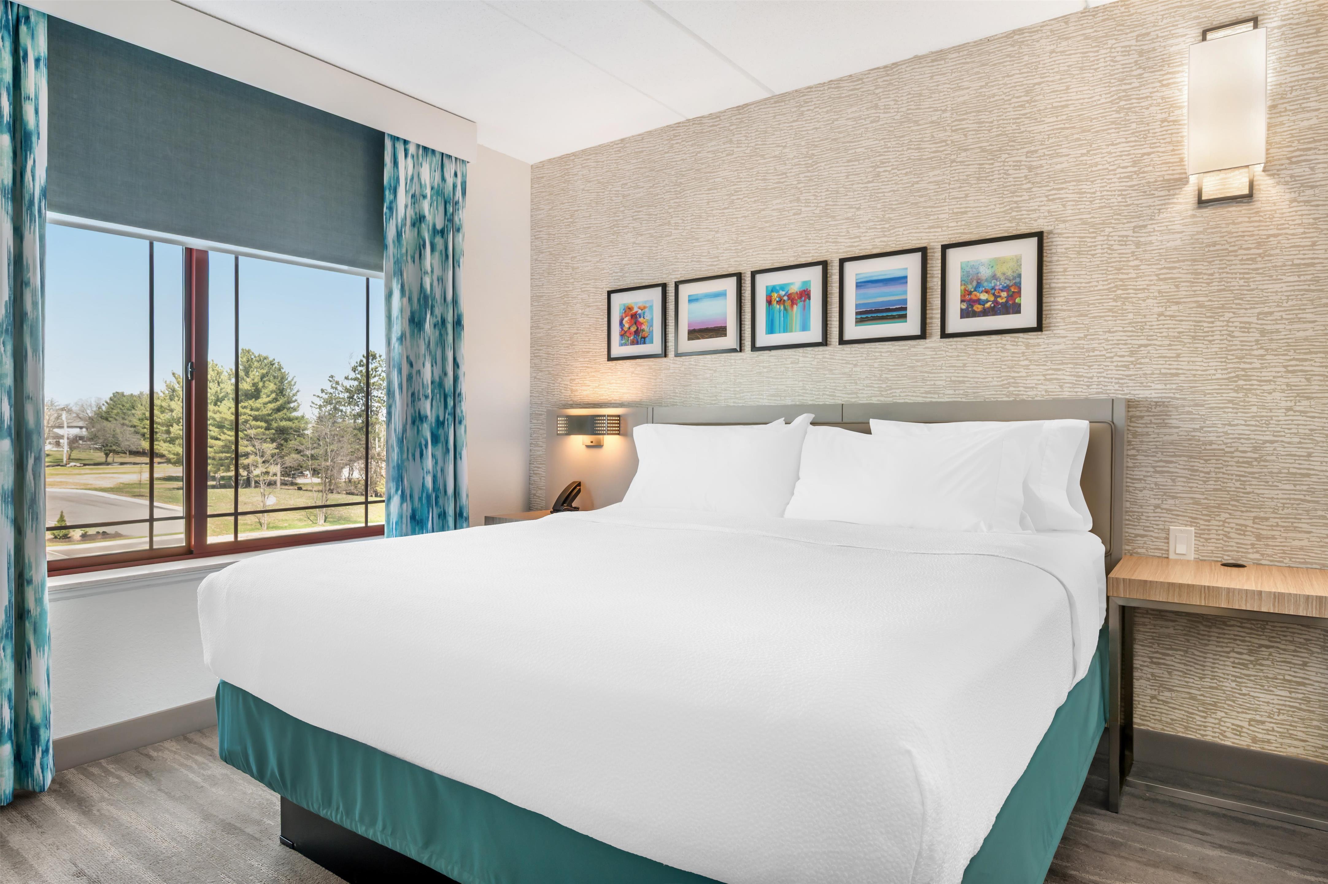 Guest room