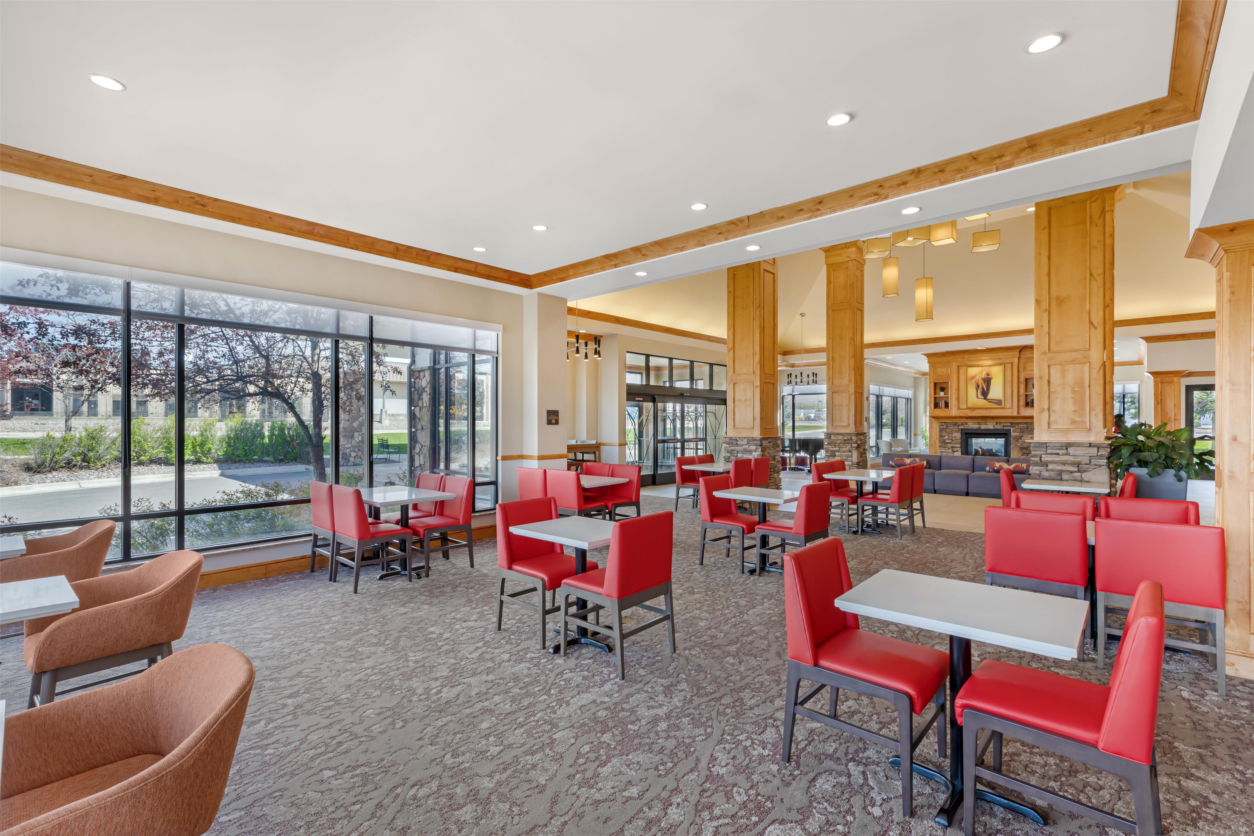 Breakfast Area | Hilton Garden Inn Missoula