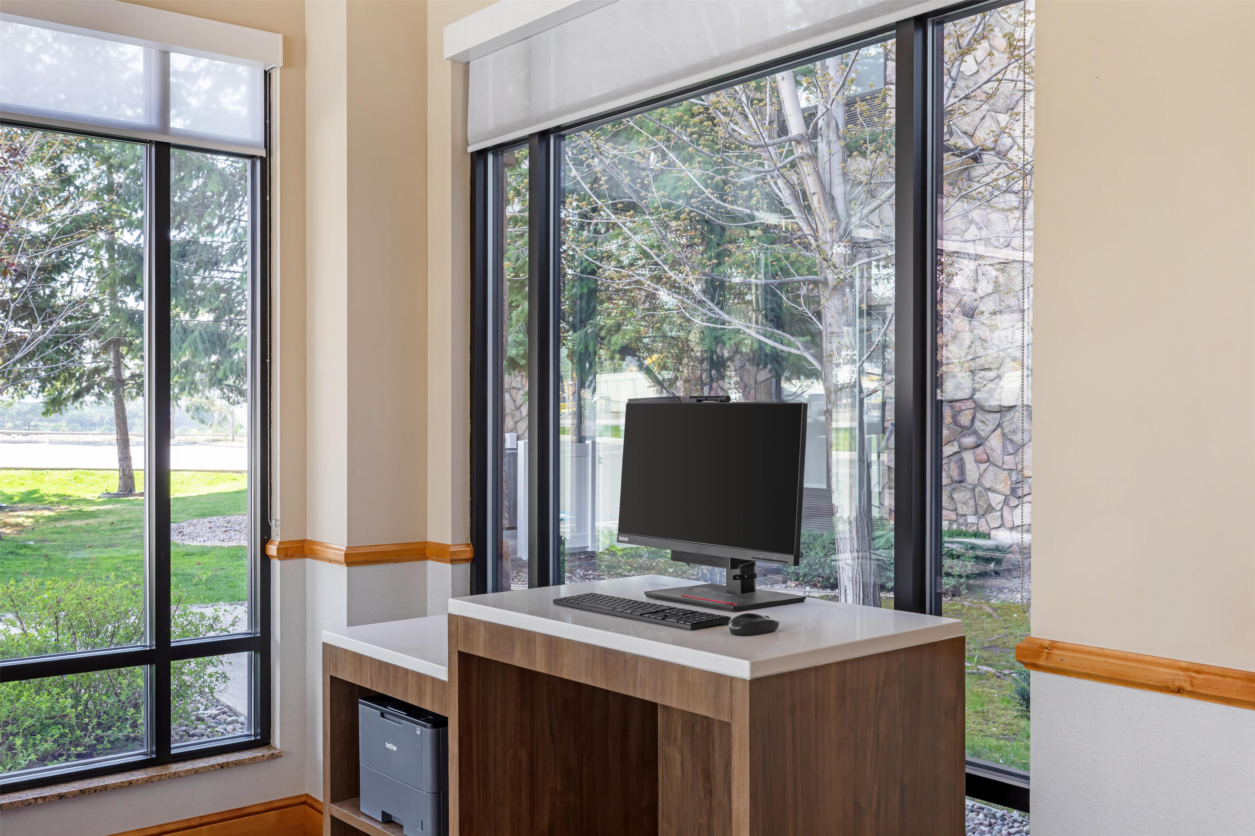 Business Center | Hilton Garden Inn Missoula