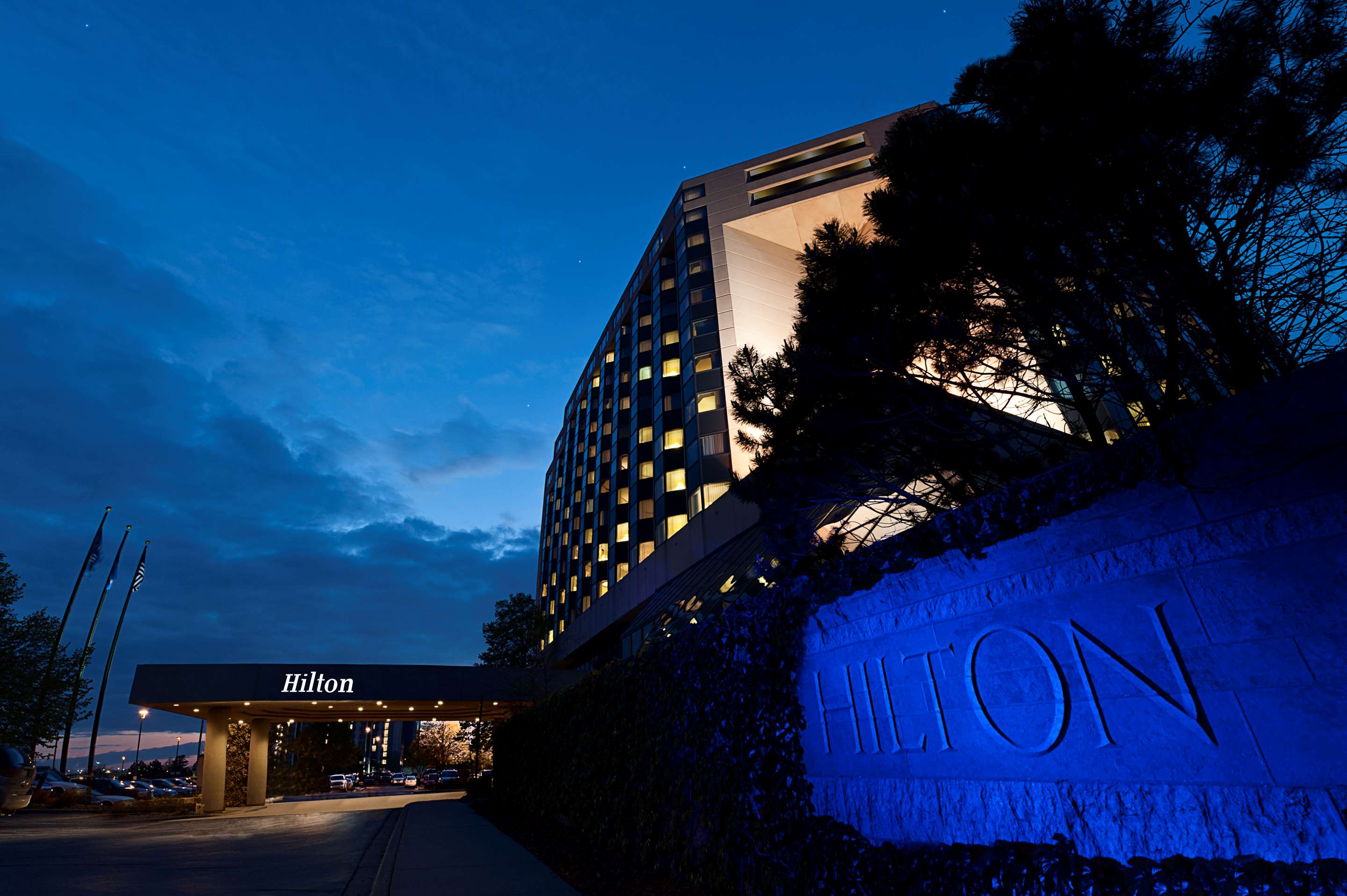 Exterior | Hilton Minneapolis-St. Paul Airport