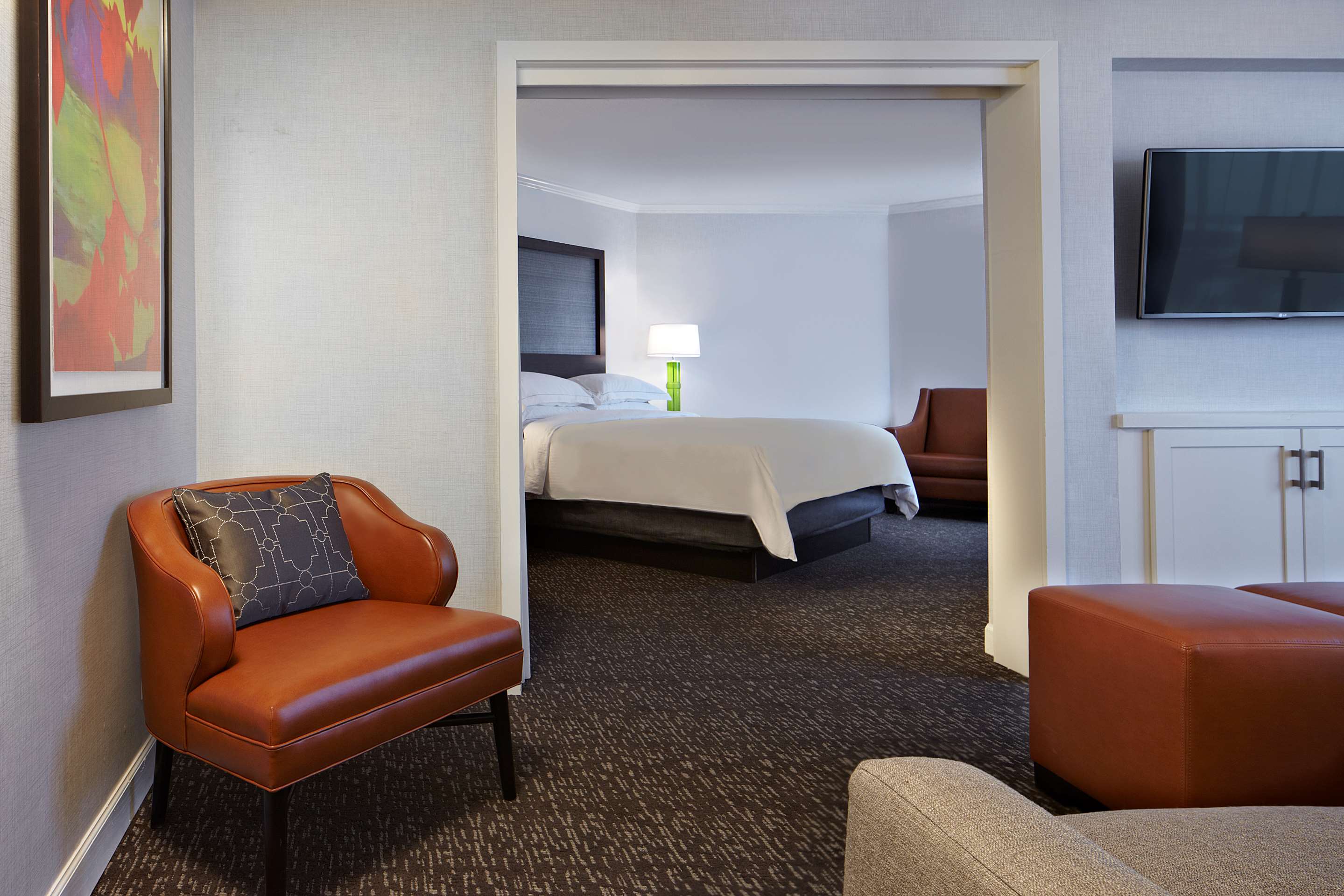 Guest room