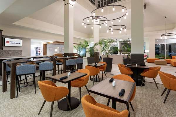 Restaurant - Hilton Garden Inn Bloomington