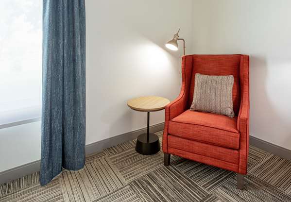  - Hilton Garden Inn Bloomington