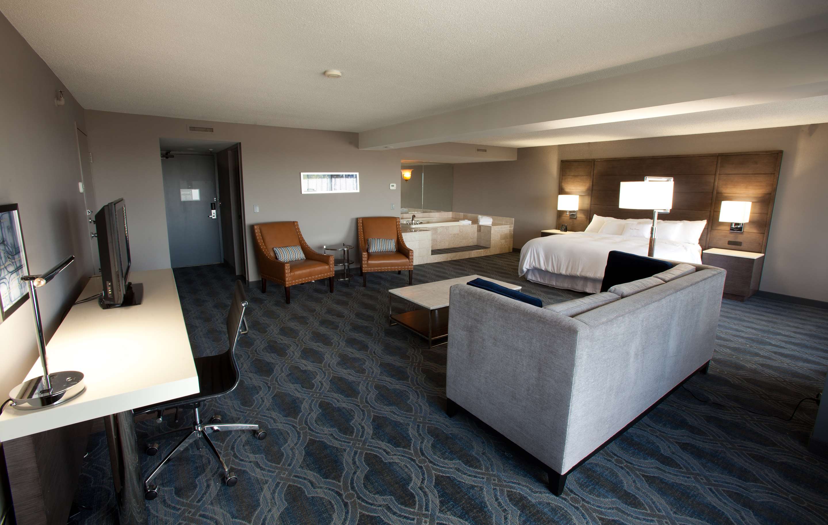 Guest room