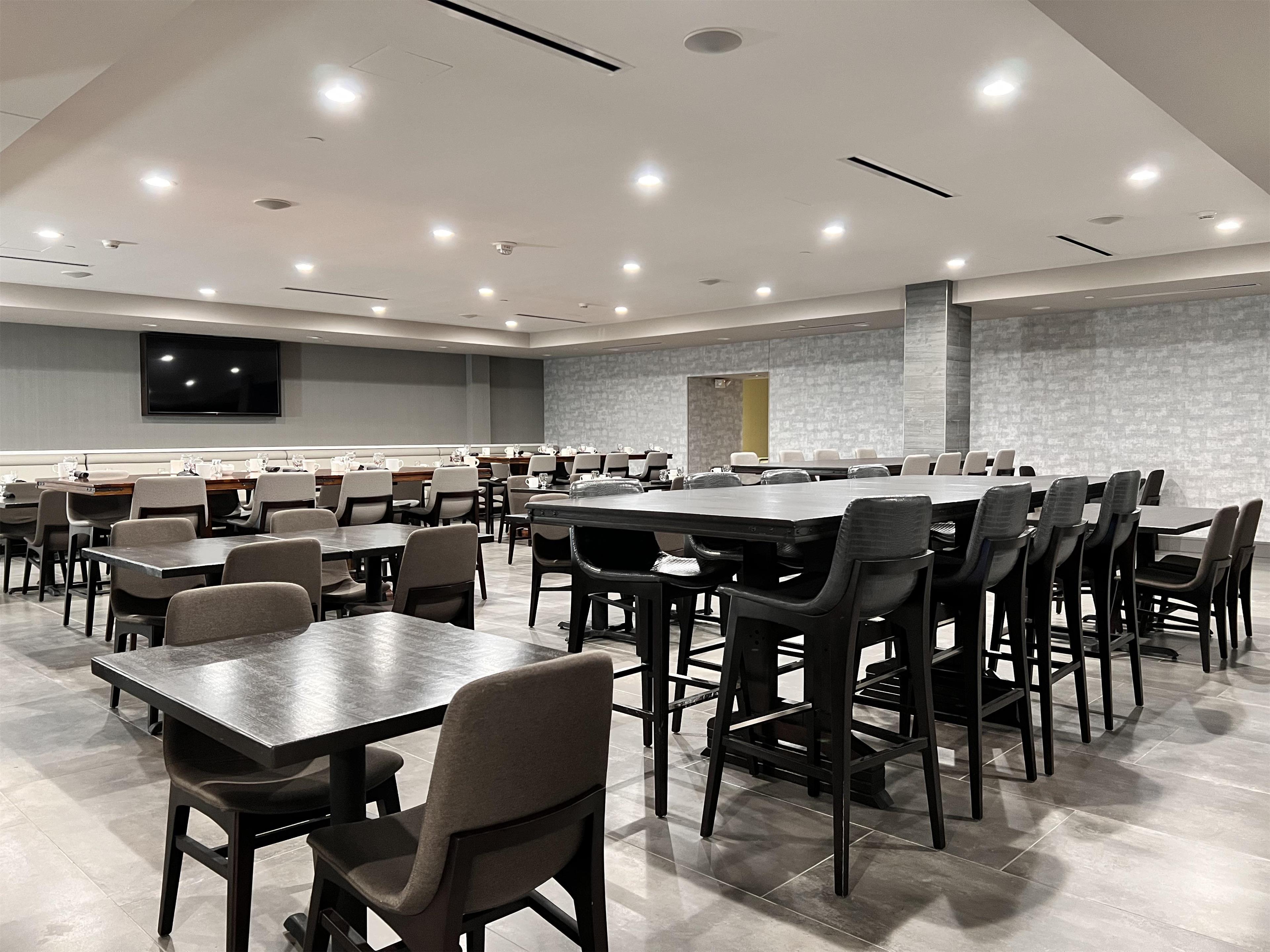 Restaurant | Doubletree by Hilton Bloomington - Minneapolis South