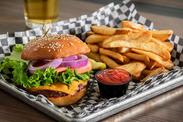 Restaurant - Hilton Garden Inn Downtown Minneapolis - I-94, Exit 231B & 233A