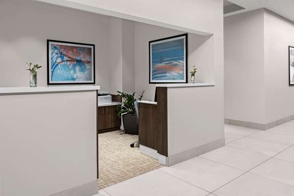 Conference Area - Hilton Garden Inn Downtown Minneapolis - I-94, Exit 231B & 233A