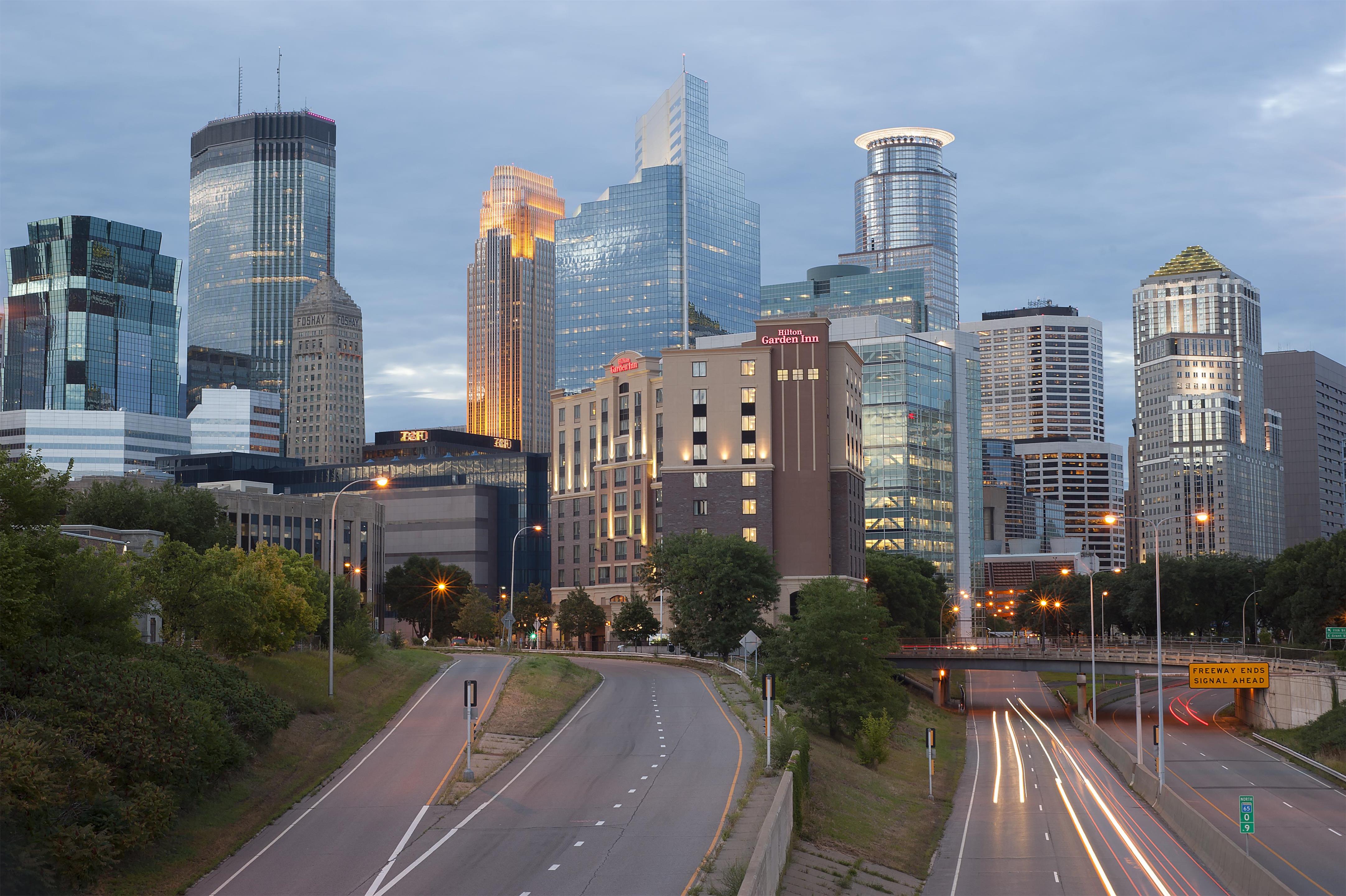 Exterior | Hilton Garden Inn Minneapolis Downtown