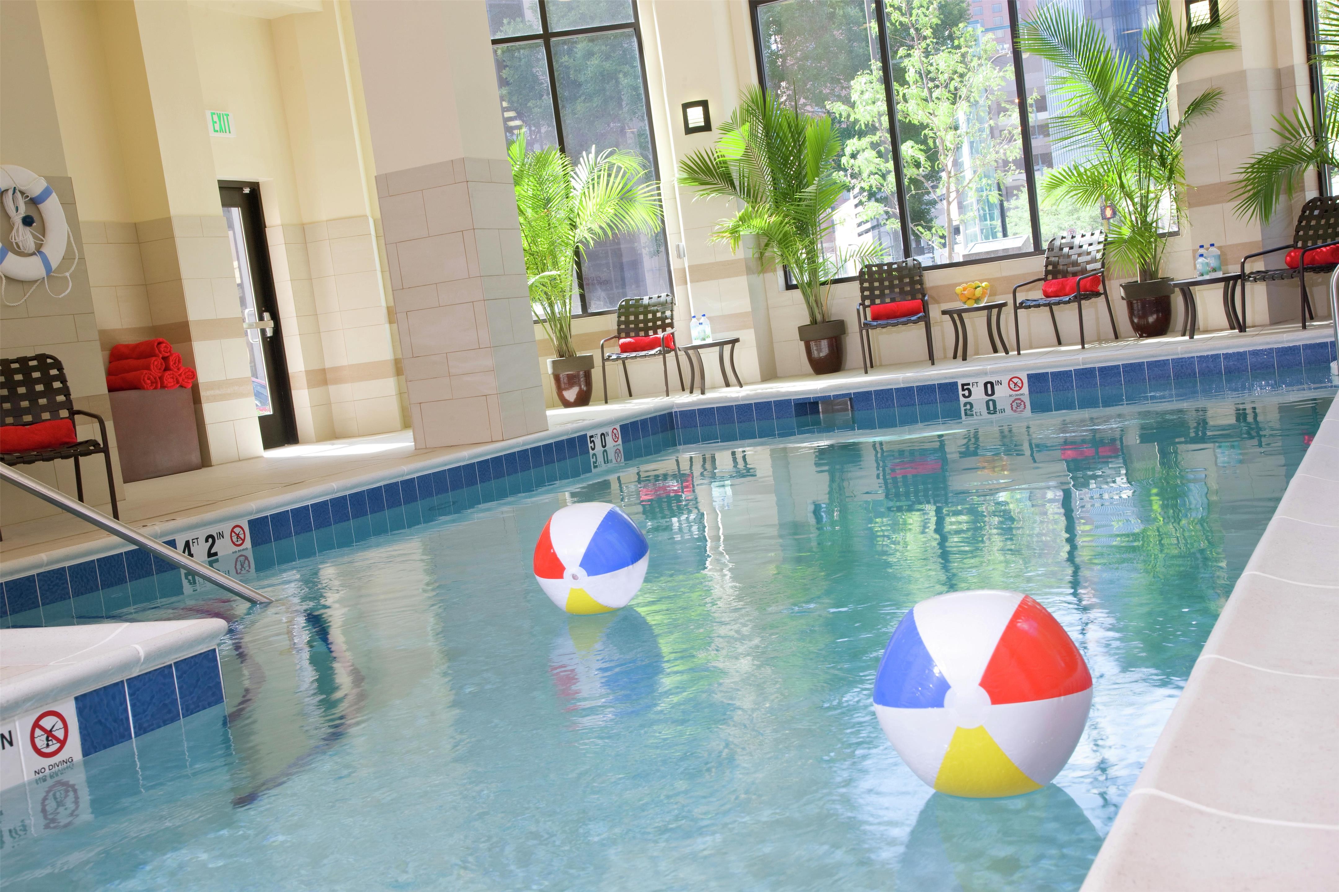 Pool | Hilton Garden Inn Minneapolis Downtown