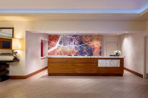  - DoubleTree Suites by Hilton Hotel Downtown Minneapolis
