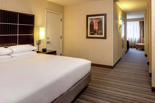 - DoubleTree Suites by Hilton Hotel Downtown Minneapolis