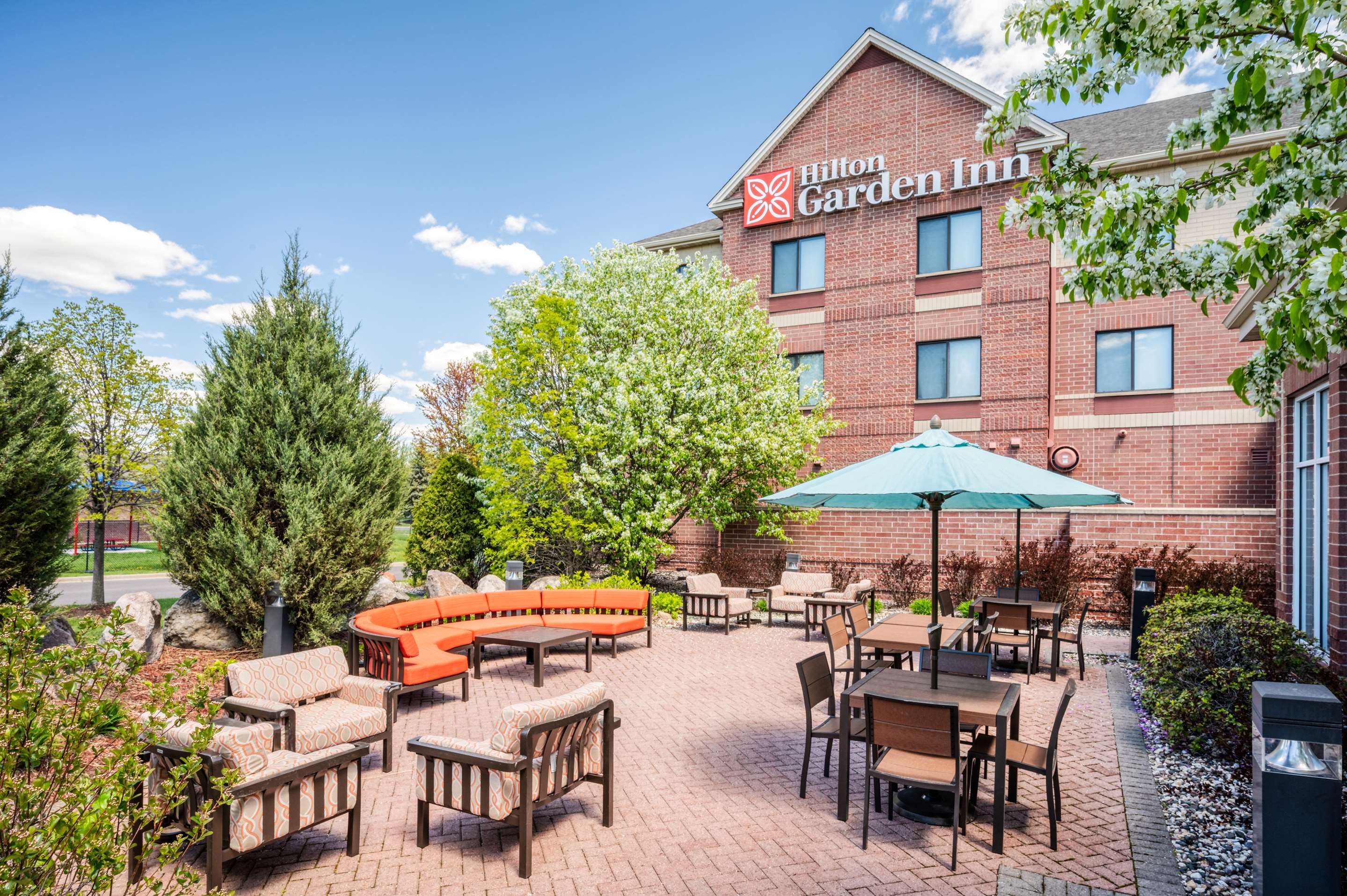 Exterior | Hilton Garden Inn Minneapolis - Maple Grove
