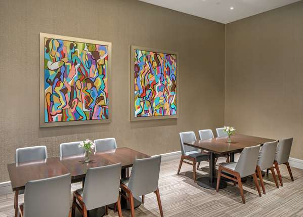 Restaurant - Hilton Hotel Downtown Minneapolis