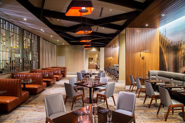 Restaurant - Hilton Hotel Downtown Minneapolis