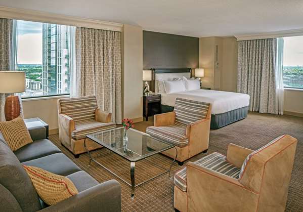  - Hilton Hotel Downtown Minneapolis