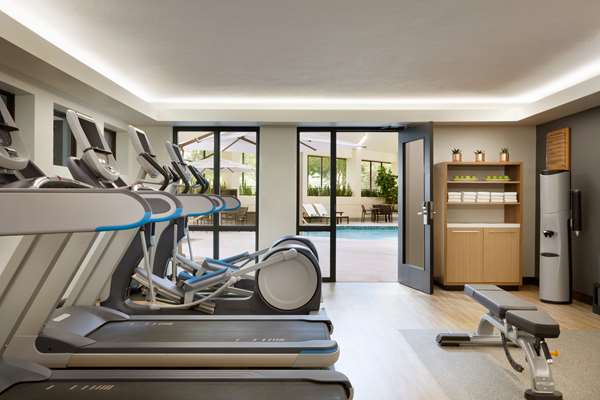Fitness/ Exercise Room - DoubleTree by Hilton Hotel Park Place St Louis Park