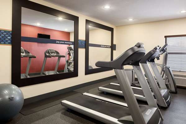 Fitness/ Exercise Room - Hampton Inn Woodbury - I-494, Exit 59