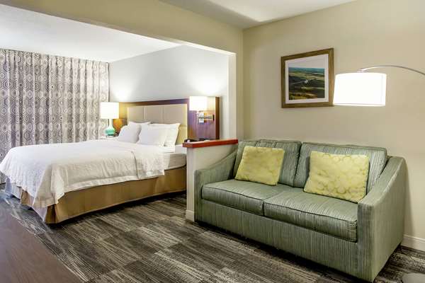  - Hampton Inn Woodbury - I-494, Exit 59