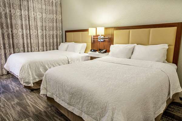  - Hampton Inn Woodbury - I-494, Exit 59