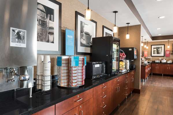 Amenities - Hampton Inn Woodbury - I-494, Exit 59
