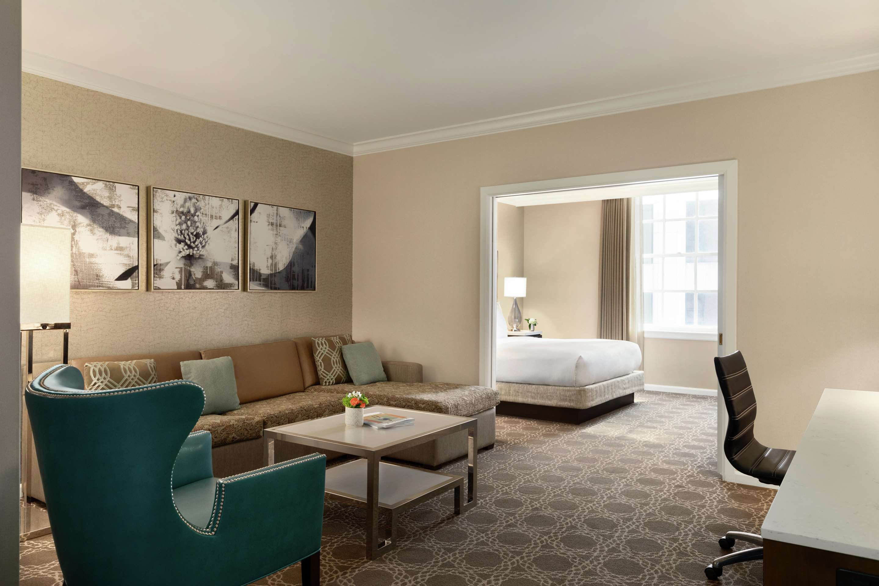 Guest room