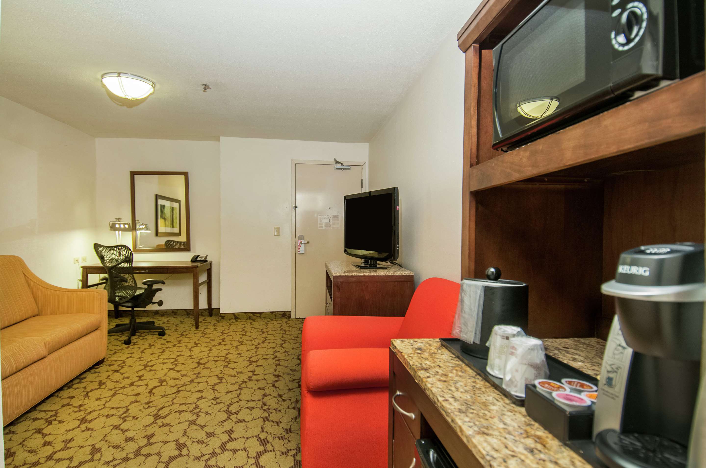 Guest room