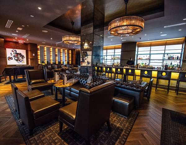 Bar - Hilton Hotel Riverside New Orleans