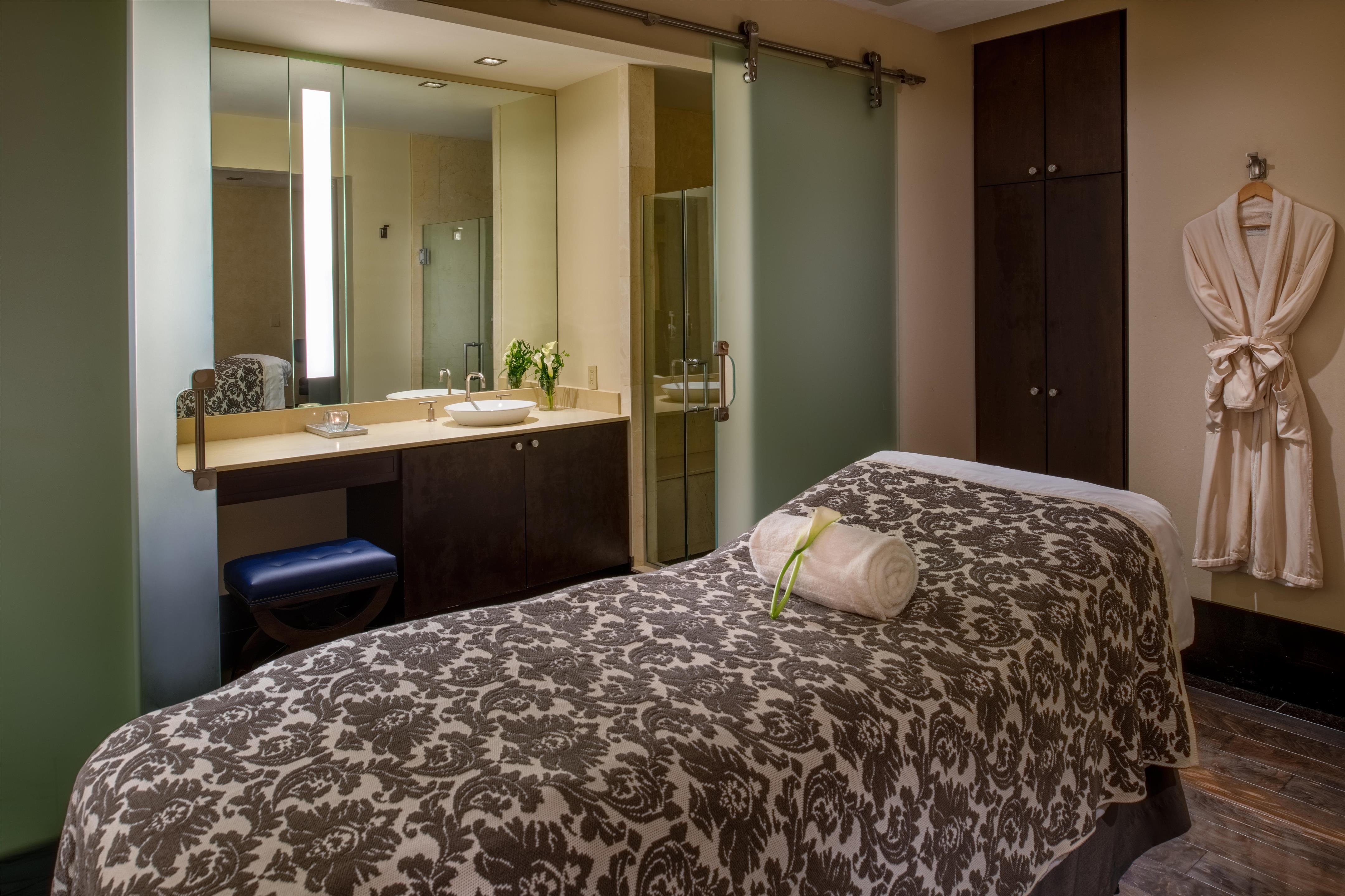 Recreational Facility | The Roosevelt New Orleans, A Waldorf Astoria Hotel