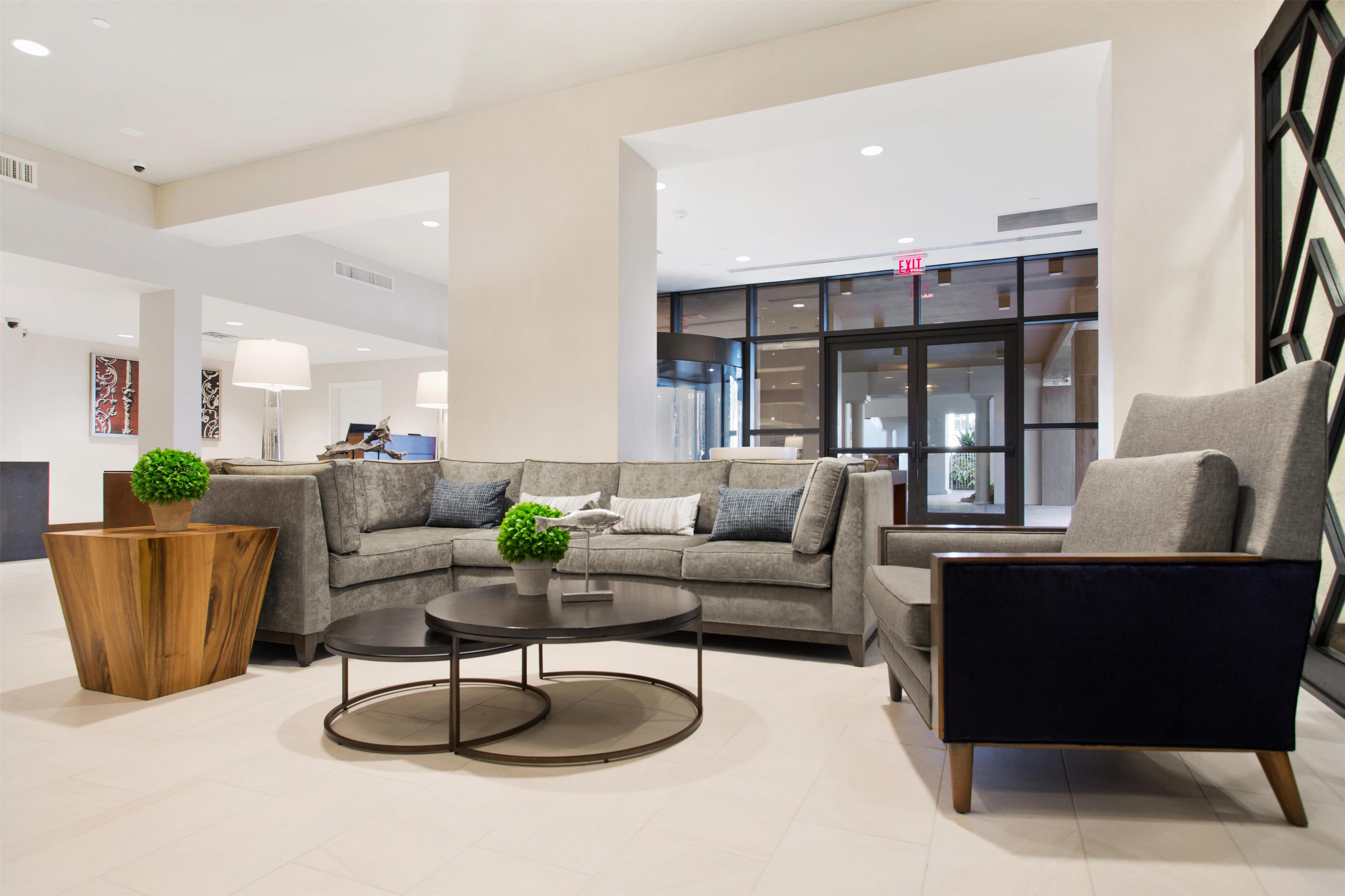 Reception | DoubleTree by Hilton Hotel New Orleans