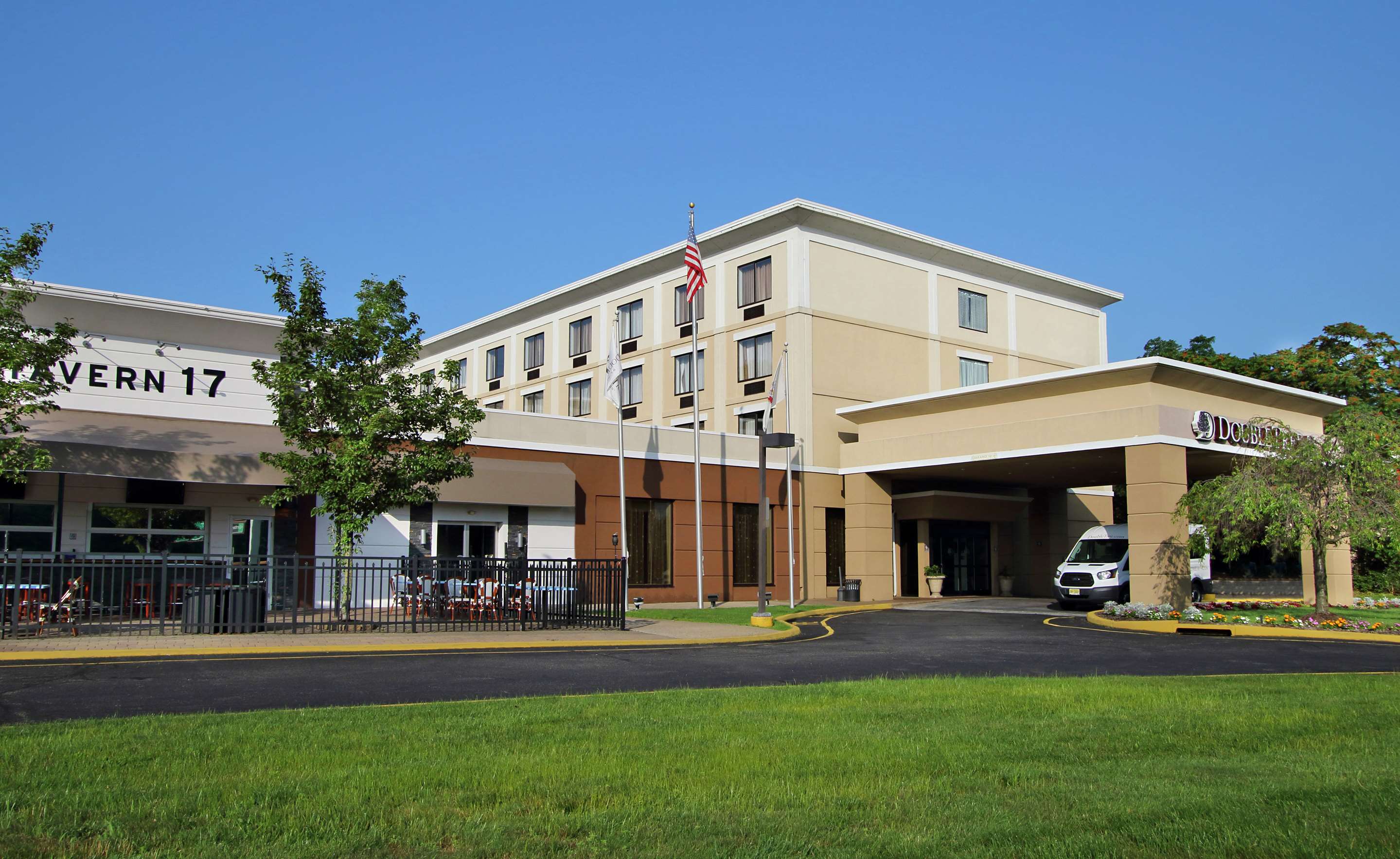 Exterior | DoubleTree by Hilton Mahwah