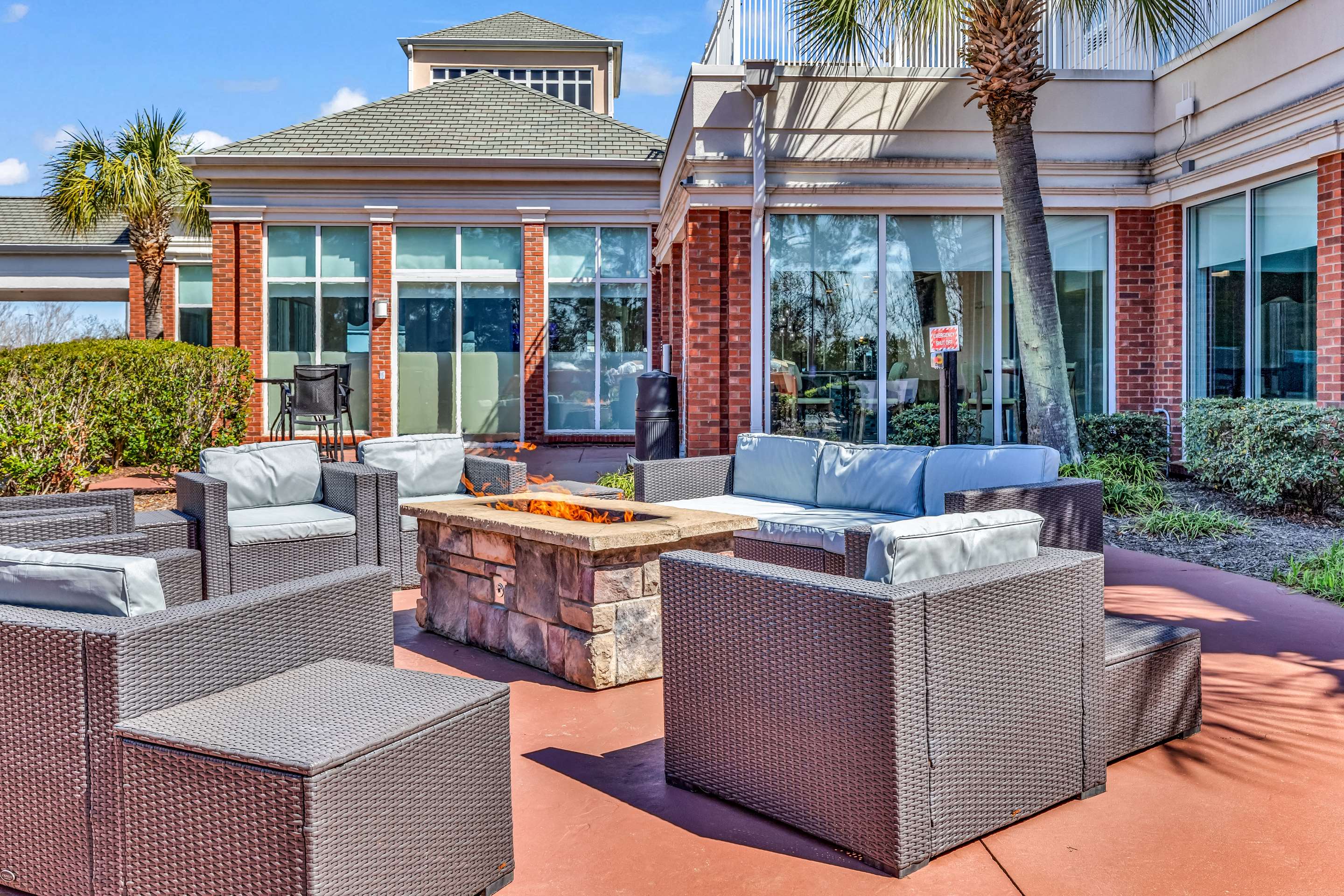 Exterior | Hilton Garden Inn Myrtle Beach/Coastal Grand Mall