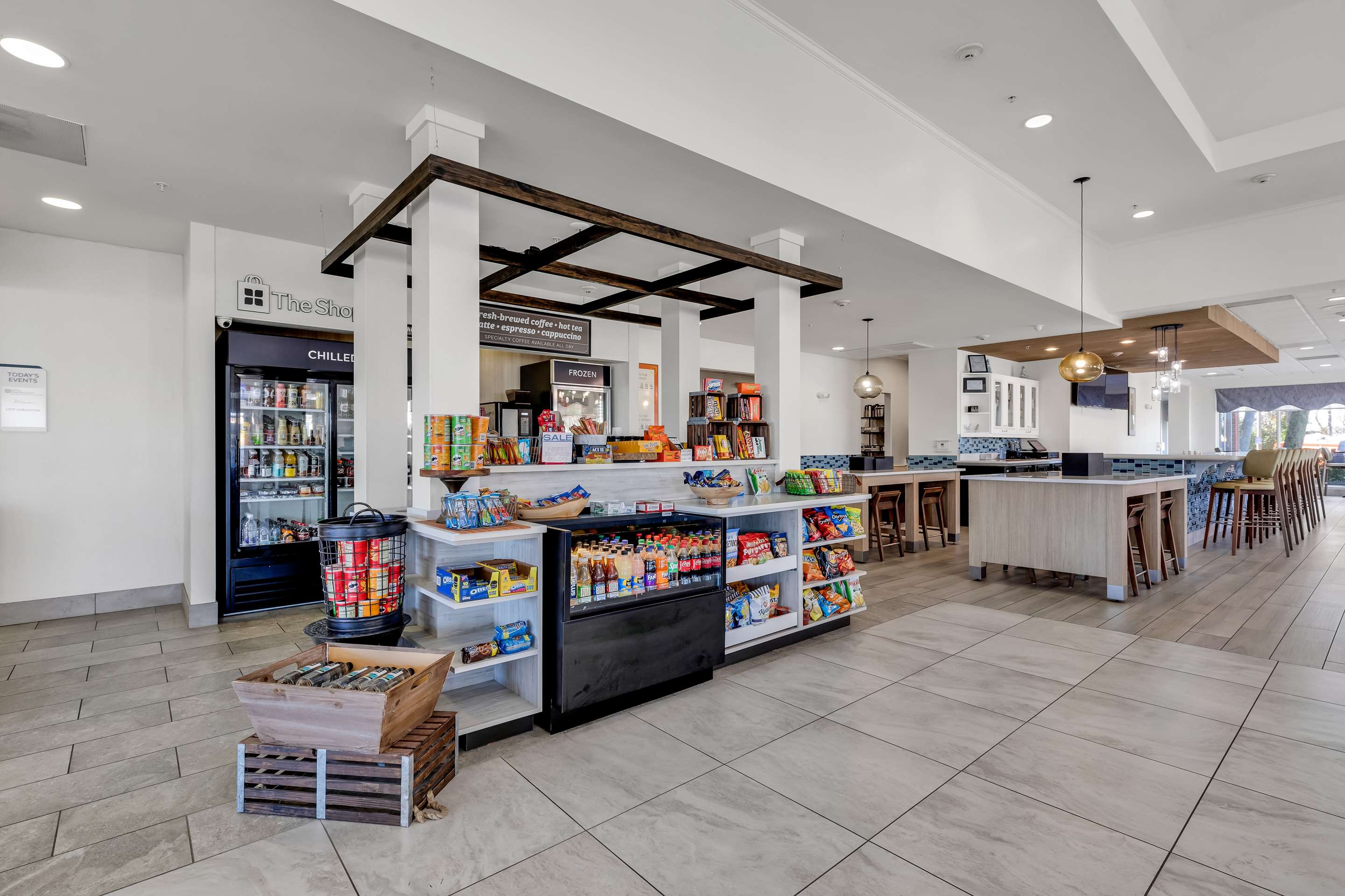 Restaurant | Hilton Garden Inn Myrtle Beach/Coastal Grand Mall