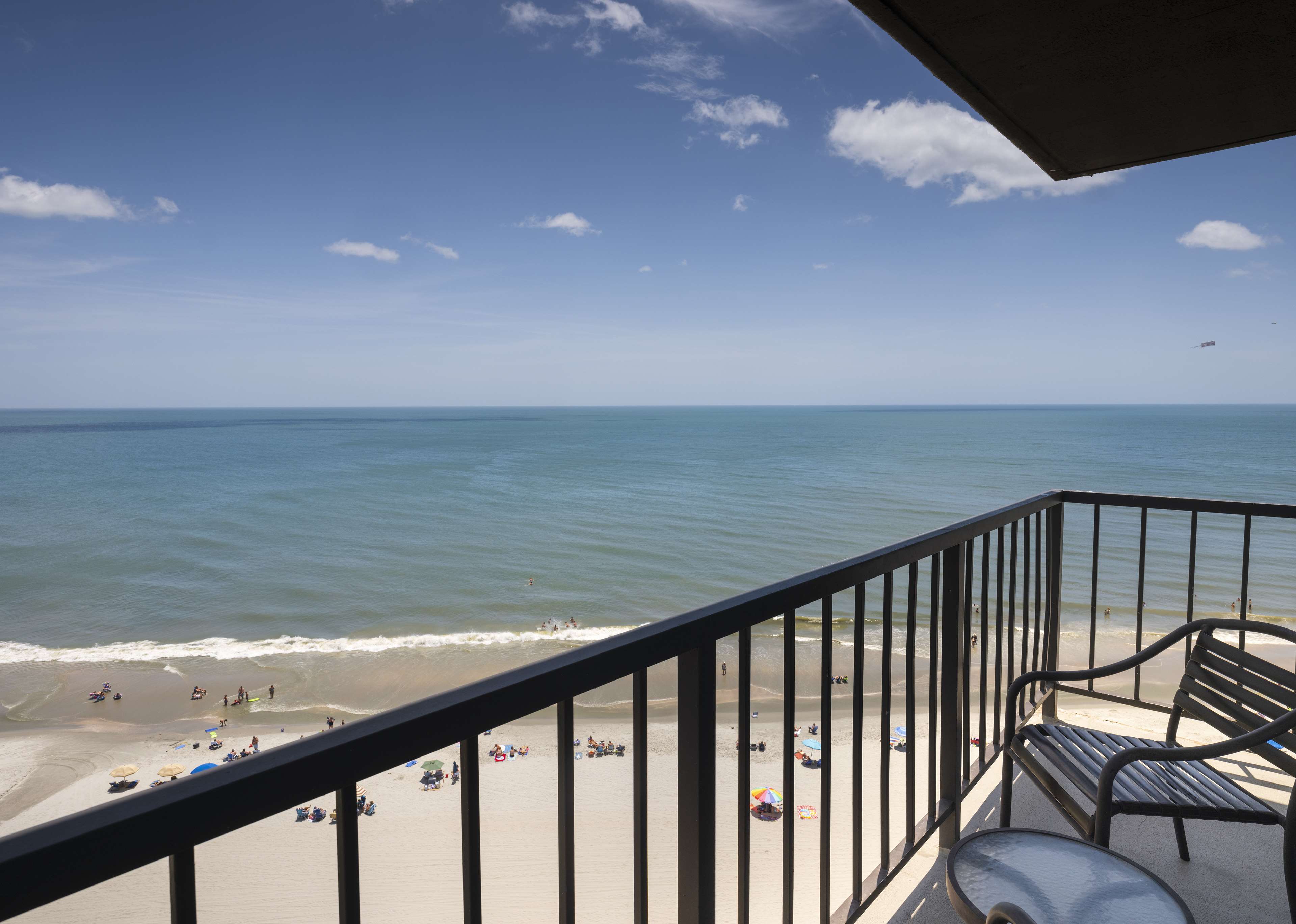 Hilton Myrtle Beach Resort Room Type - OCEANFRONT KING BALCONY
