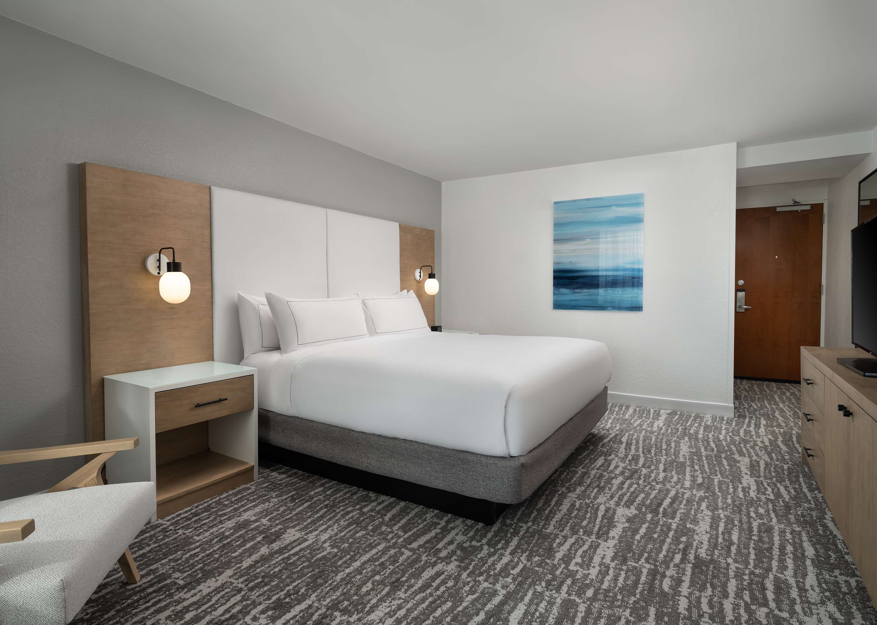 Guest room