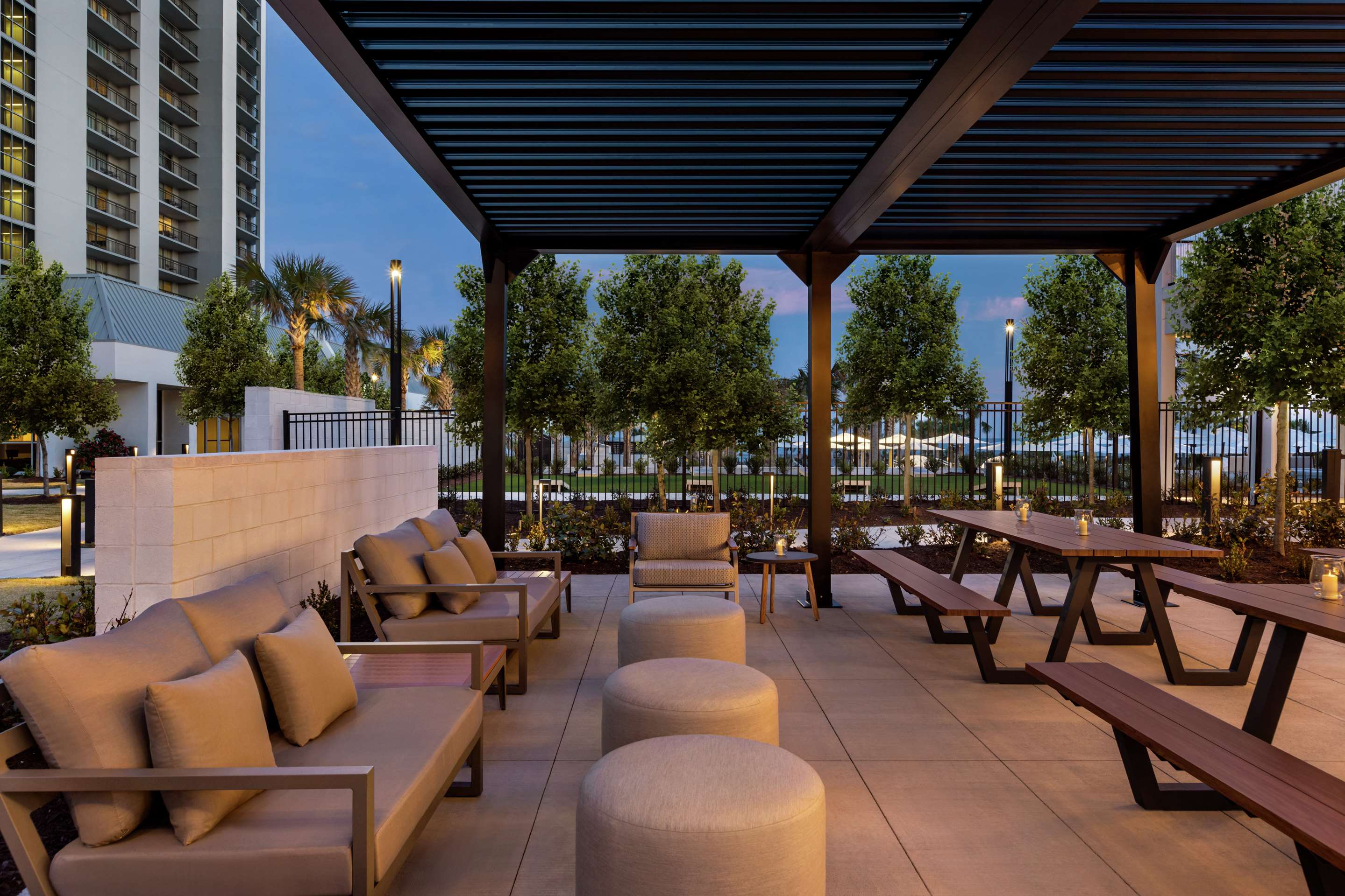 Exterior | Embassy Suites by Hilton Myrtle Beach Oceanfront Resort