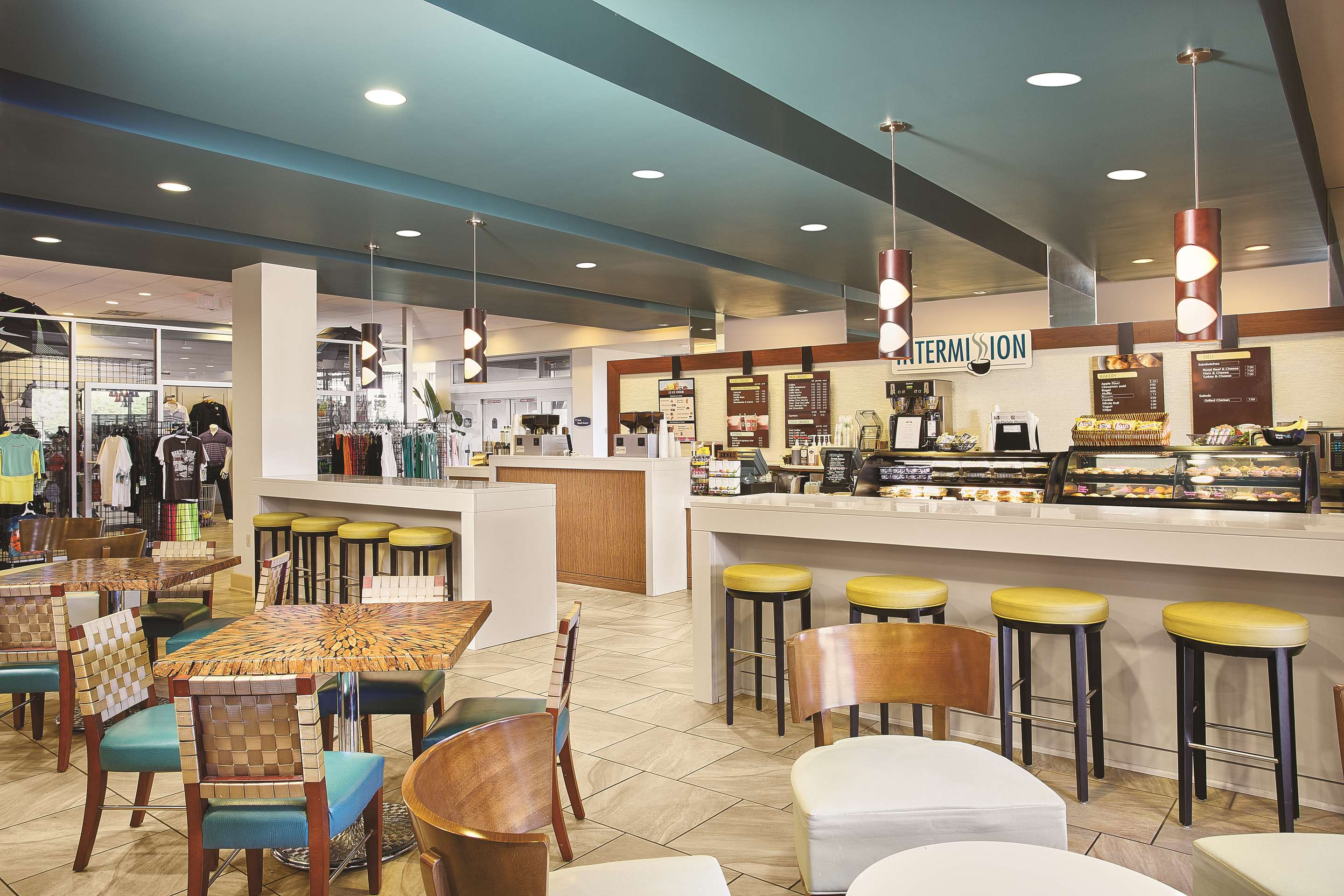 Lobby | Embassy Suites by Hilton Myrtle Beach Oceanfront Resort