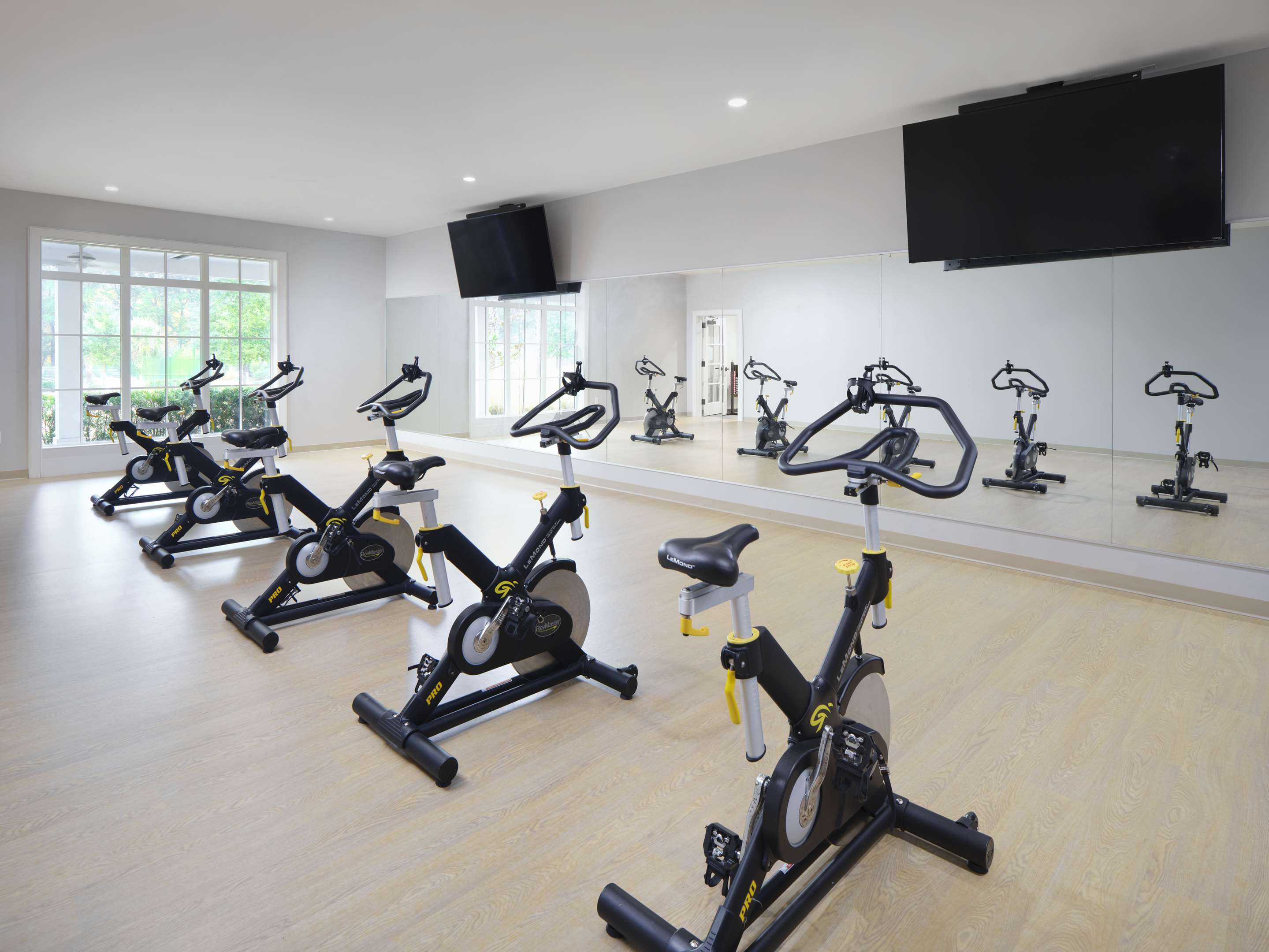 Health club fitness center gym | Embassy Suites by Hilton Myrtle Beach Oceanfront Resort
