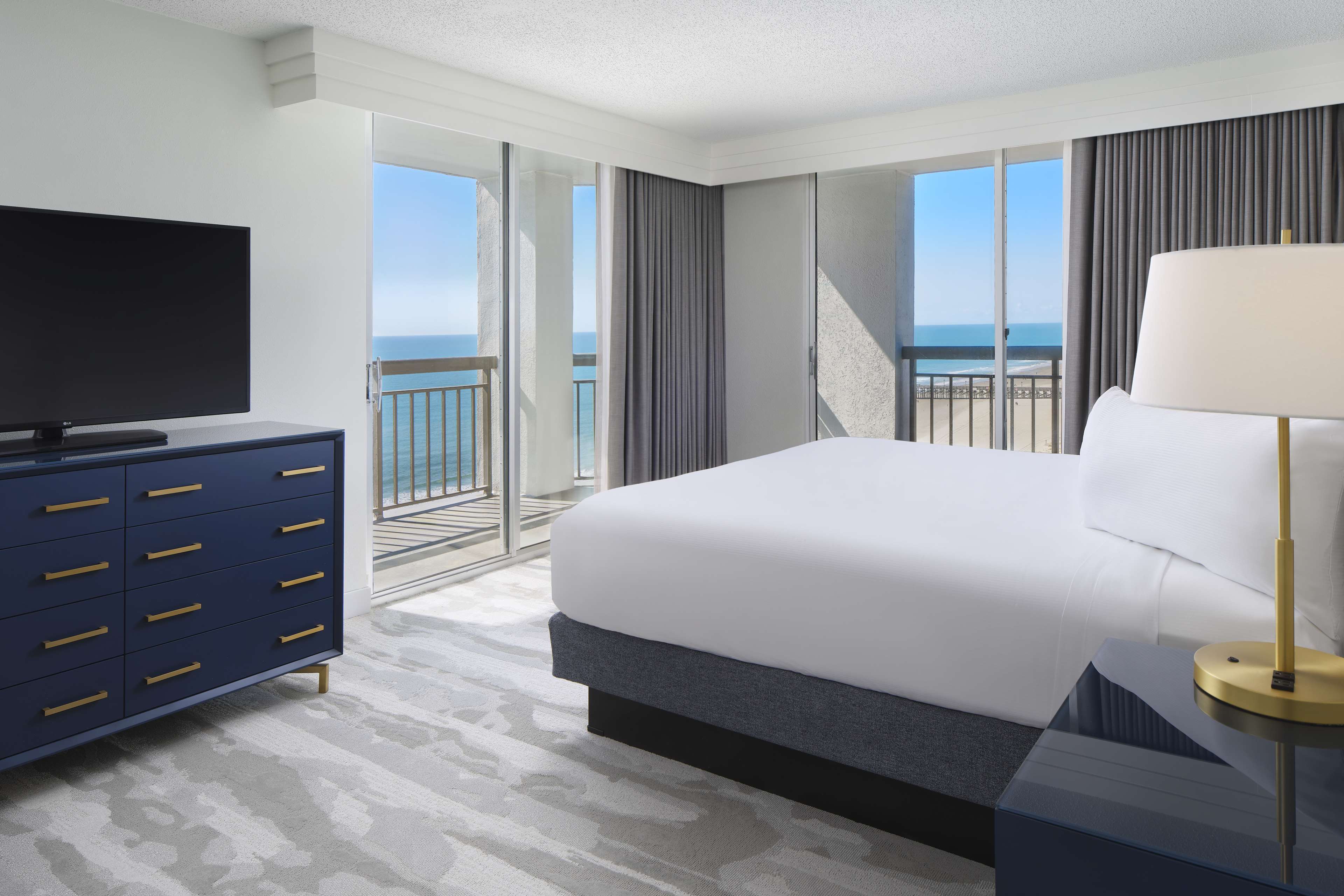 Embassy Suites by Hilton Myrtle Beach Oceanfront Resort Room Type - 1 KING DELUXE OCEANFRONT