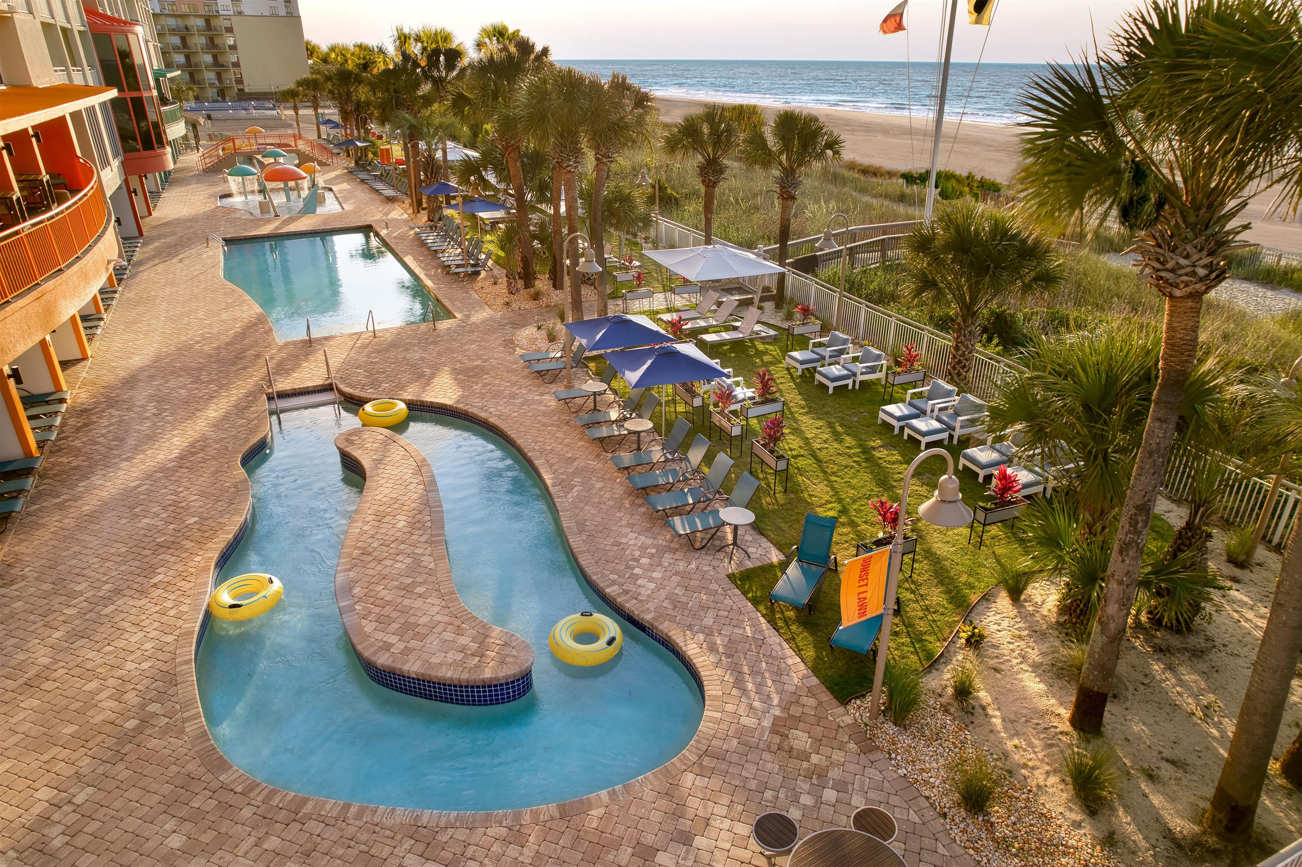 Pool | Hampton Inn & Suites Myrtle Beach/Oceanfront
