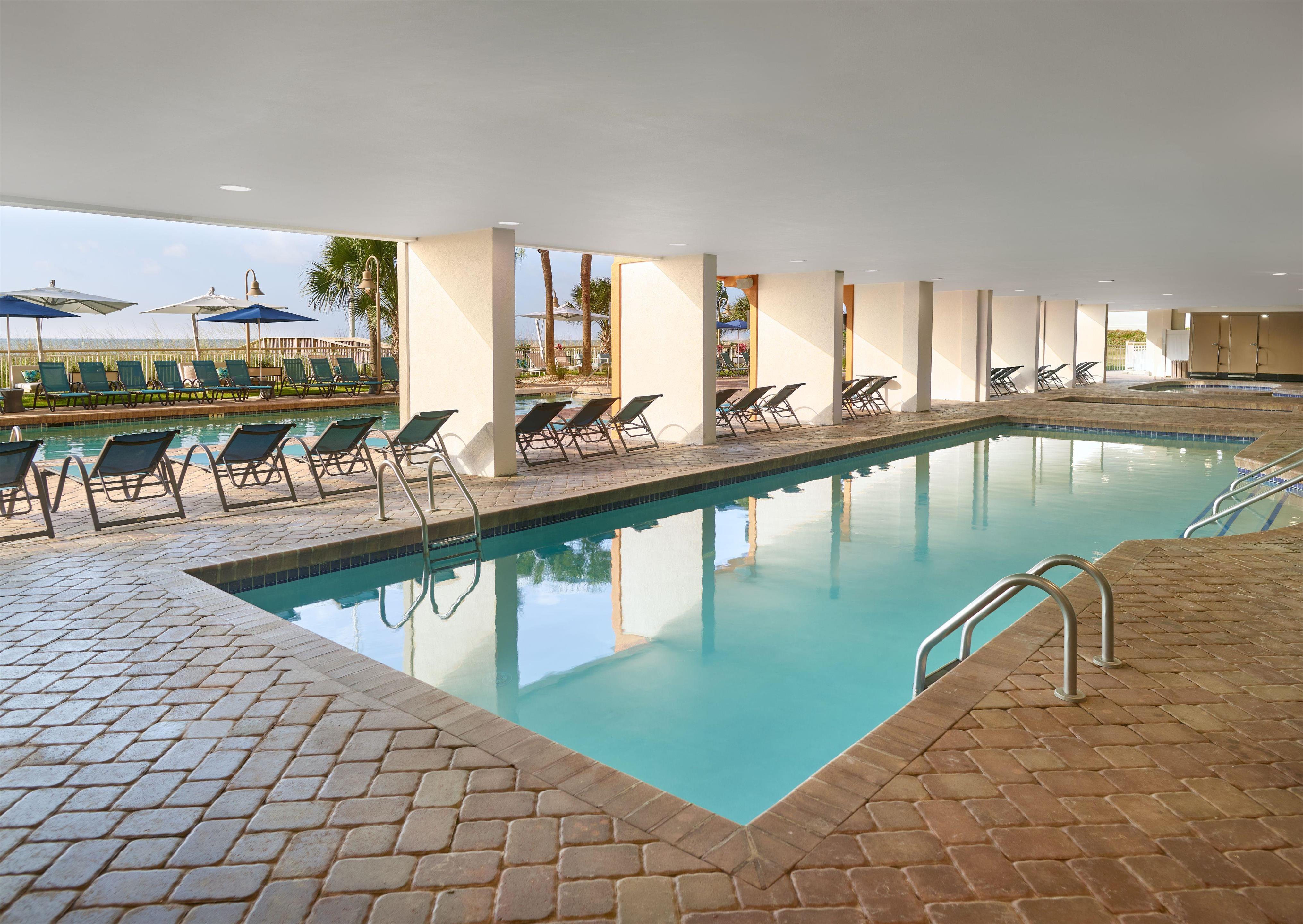 Pool | Hampton Inn & Suites Myrtle Beach/Oceanfront