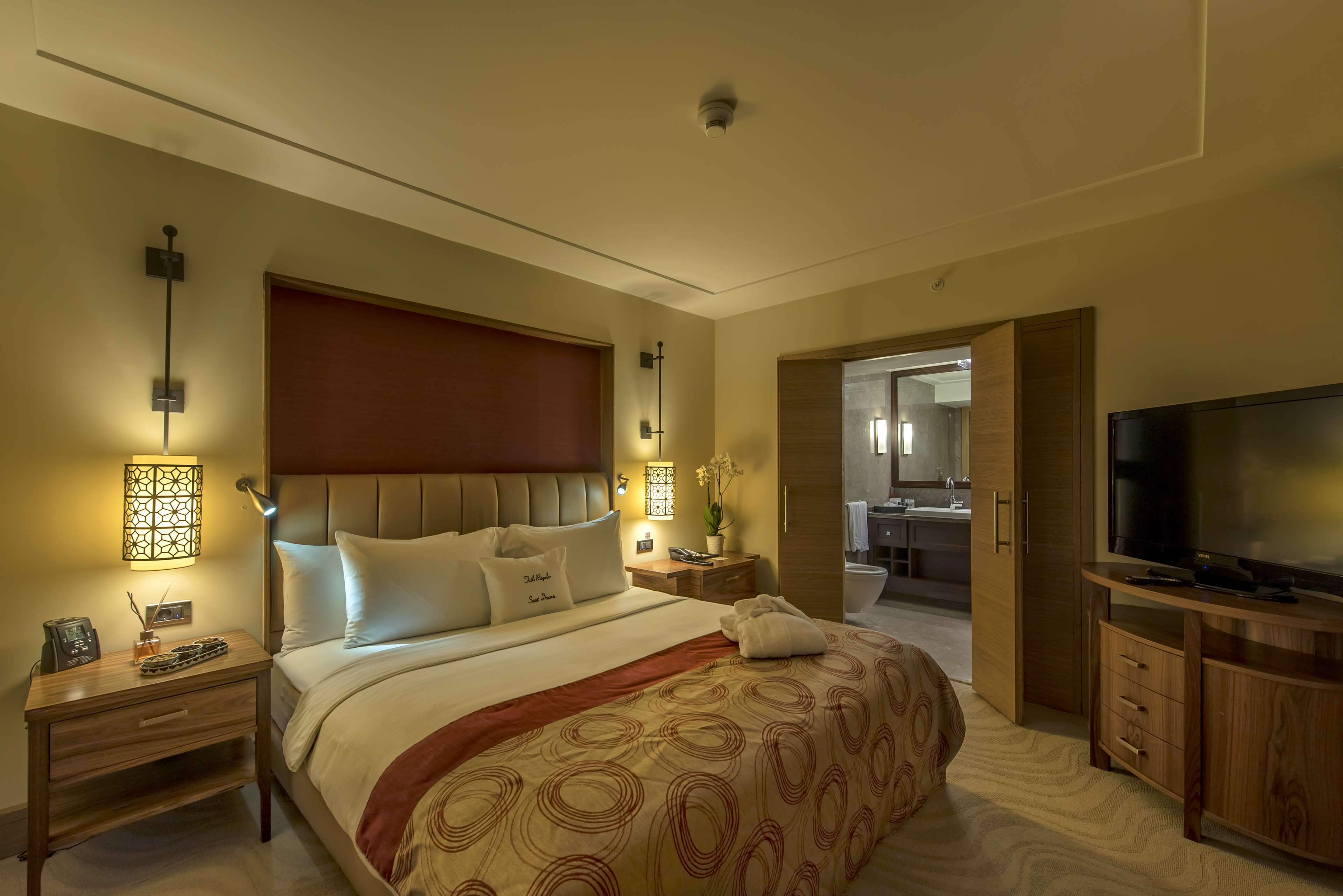 Doubletree by Hilton Avanos - Cappadocia Room Type - KING ONE BEDROOM SUITE