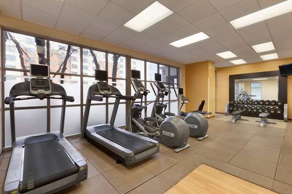 Fitness/ Exercise Room - Embassy Suites Newark - I-95, Exit 1B