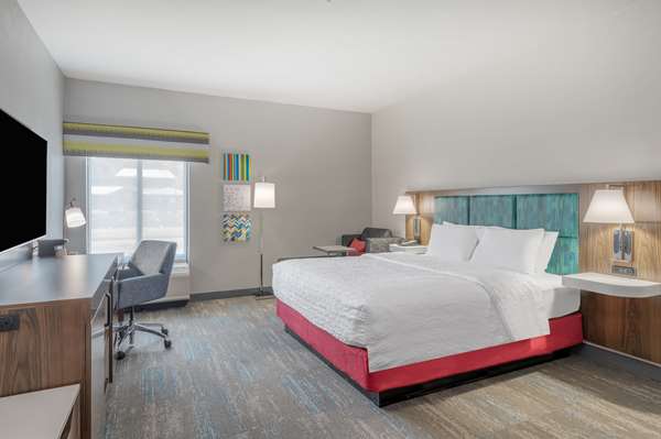  - Hampton Inn New Philadelphia