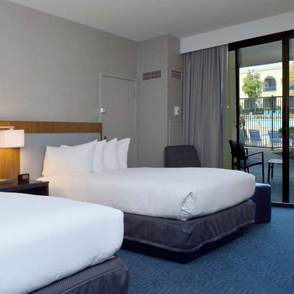  - DoubleTree by Hilton Hotel Newark