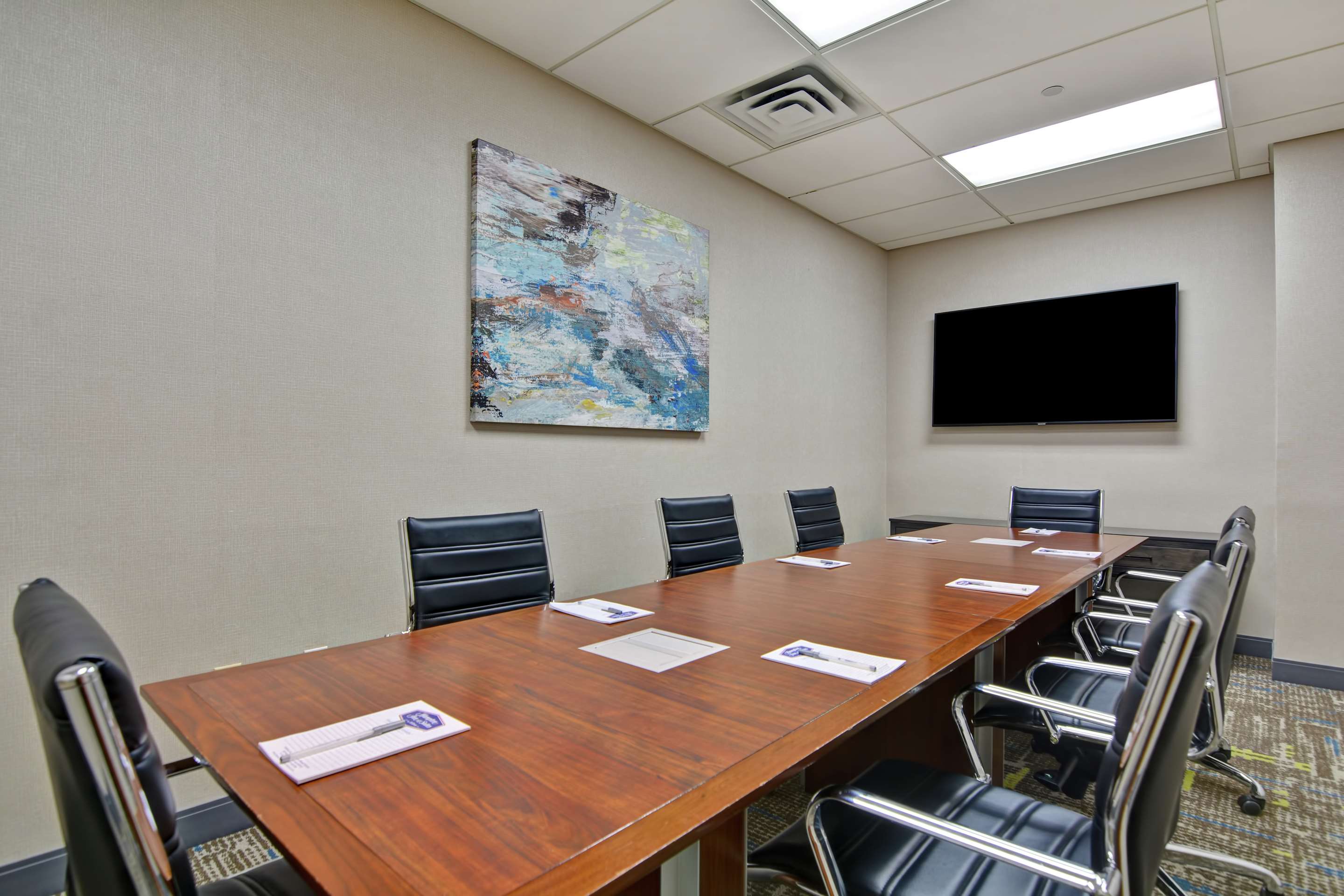 Meeting Room | Hampton Inn & Suites Newark-Harrison-Riverwalk