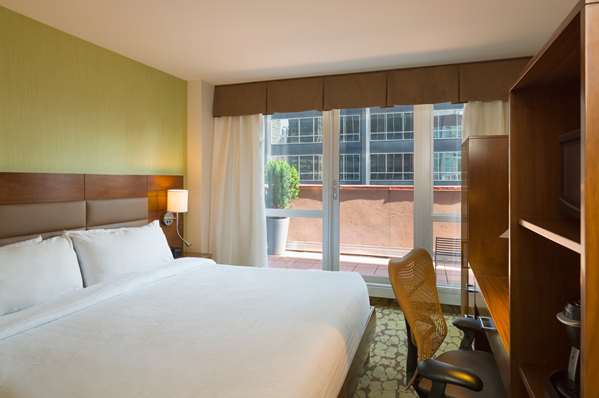  - Hilton Garden Inn United Nations New York
